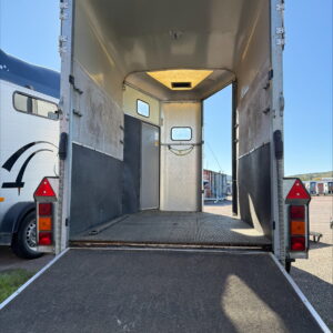 processed-F4BCC3FC-A47B-4922-8C51-20A73285034C